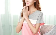 国色天香精品卡一卡二卡三二百